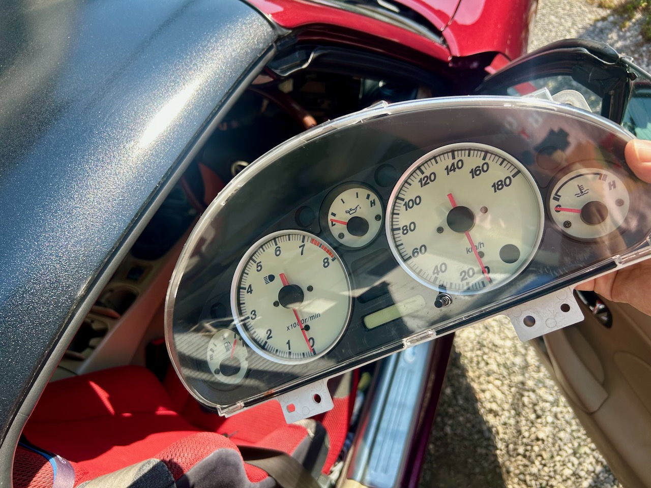 【送料無料】 マツダ ユーノス ロードスター NA NB メーター針センターキャップ ニードルキャップ ［取説付］ NA6CE NA8C NB6C NB8C * メーター針キャップの製作①（マツダ ロードスター・NB）by たっくんRS